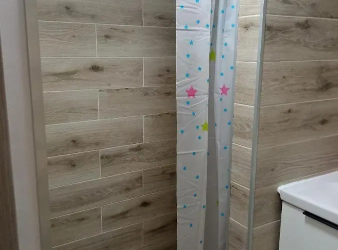 M3 - Mieszkanie 6 Osobowe 2 Kuchnia Lazienka Grodzisk Mazowiecki